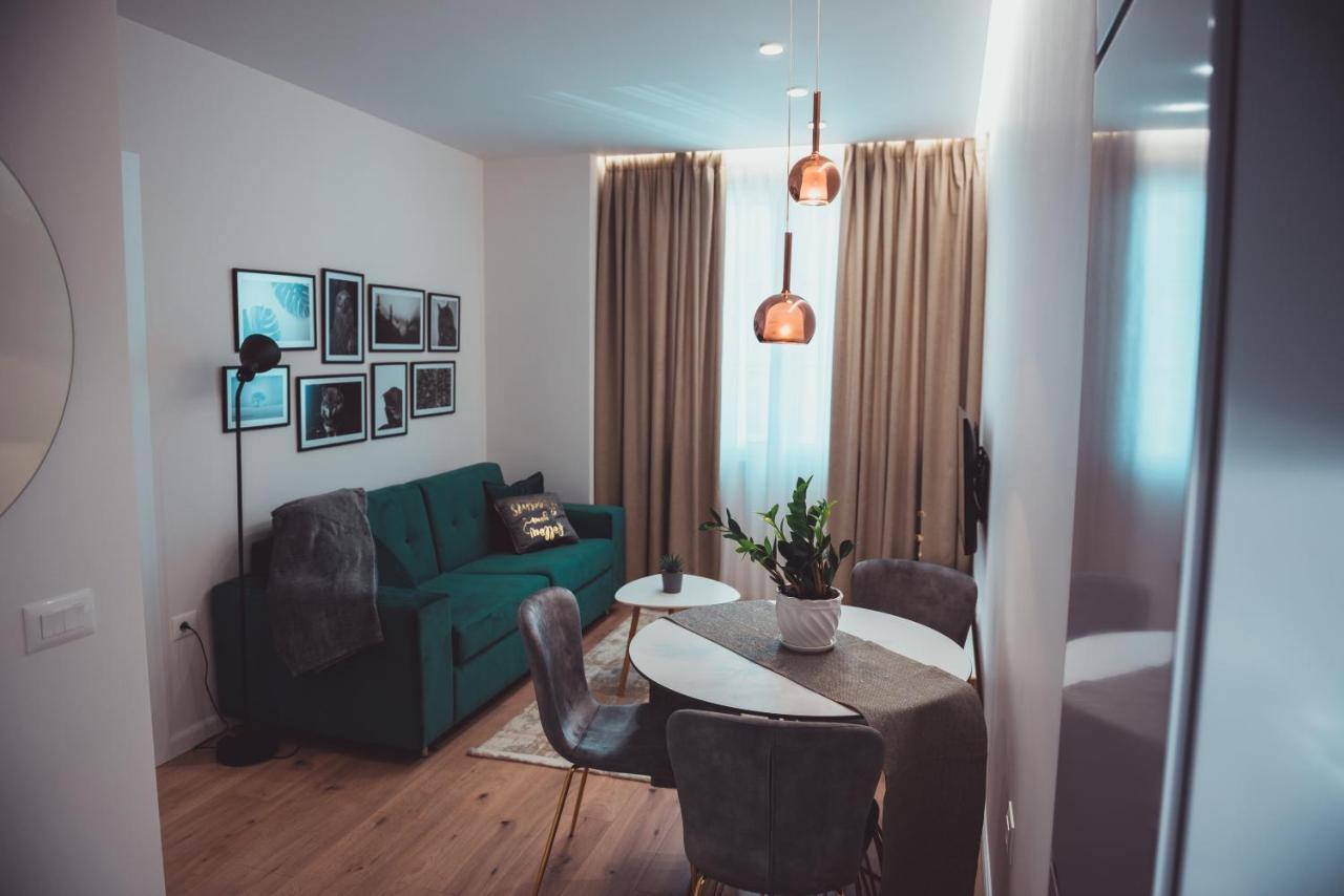Tam Serviced Apartment City Center No2 地拉那 外观 照片