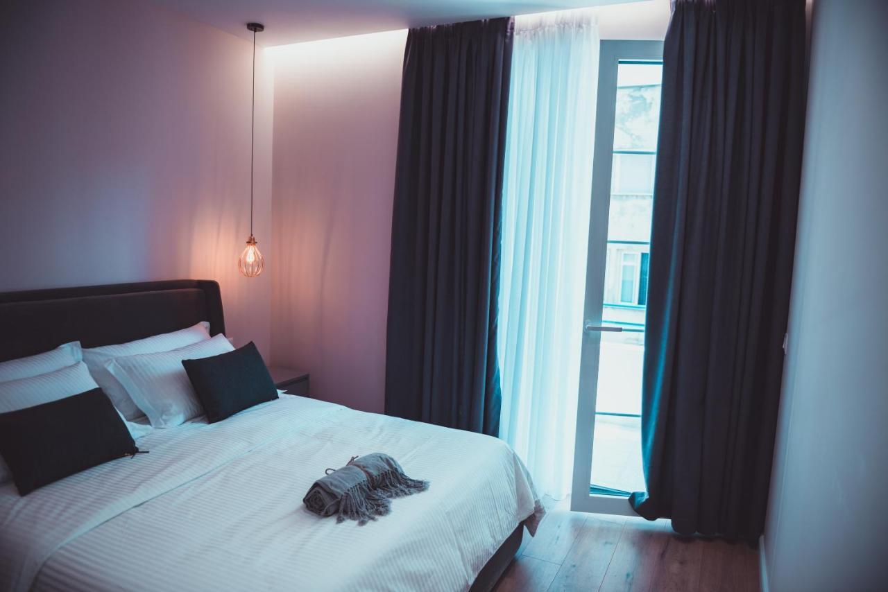 Tam Serviced Apartment City Center No2 地拉那 外观 照片